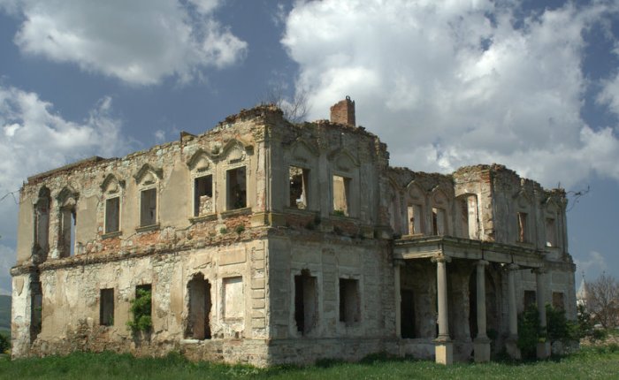 Inima vechii Transilvanii | Povestea stranie a castelului de la&nbsp;Coplean