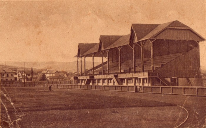 Stadionul din Cluj, așa cum arăta acum 100 de ani. Fotografie din arhiva personală