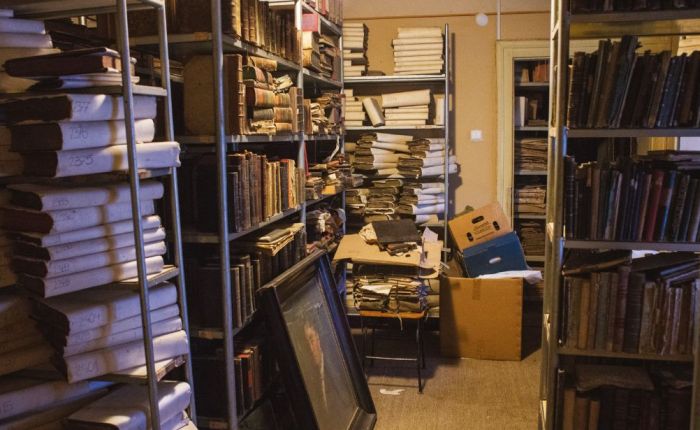 Comoara ascunsă din Șcheii Brașovului: Școala de piatră, cărțile de&nbsp;apă