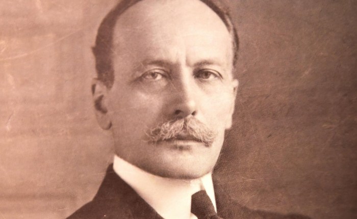 #România100 | Ultimii. Și amețitor de încurcata lor&nbsp;viață