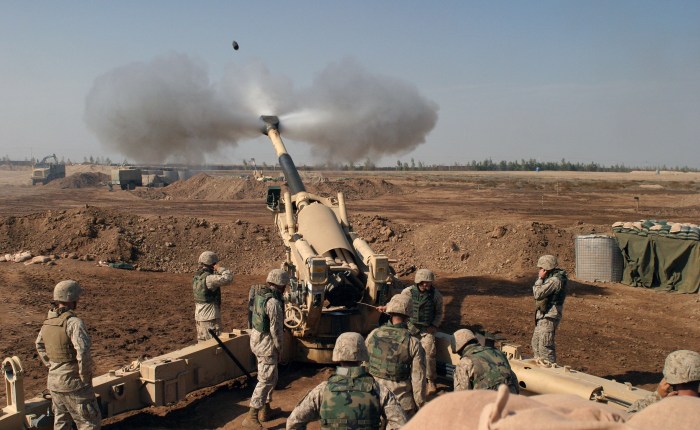 Cine predă lecția războiului? Profesorii sunt speriați să nu facă&nbsp;„politică”