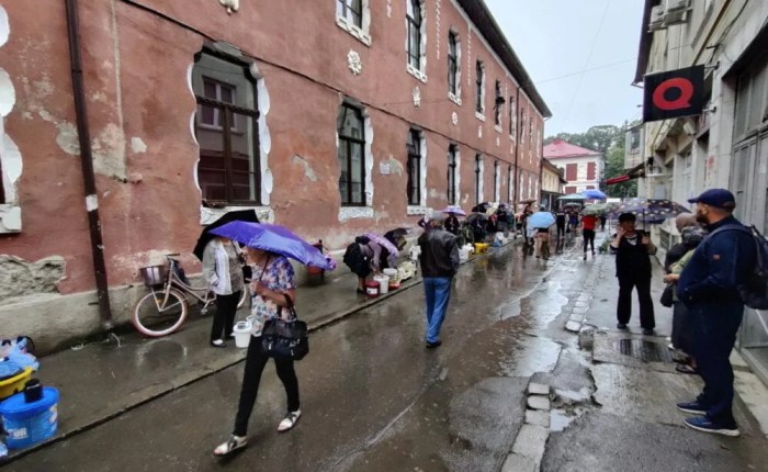 Plimbare prin orașul unde se prinde harta în cui. Cum a străbătut Sighetu Marmației 30 de ani de&nbsp;libertate