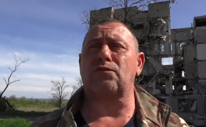 Maxim Kalașnikov sau cum s-a transformat trompeta Kremlinului în cronicarul prăbușirii